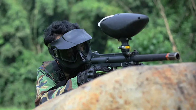 How to improve paintball gun accuracy tips and tricks. 